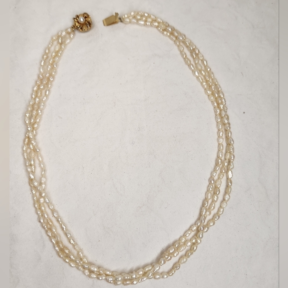 Triple Strand Rice Pearl Necklace - Picture 3 of 7